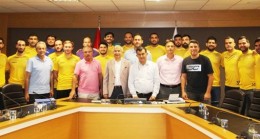 BEYKOZ BELEDİYESPOR’DA İMZA TÖRENİ GERÇEKLEŞTİ!..