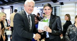 Başkan Köseler Kadın Personelin Anneler Günü’nü Kutladı