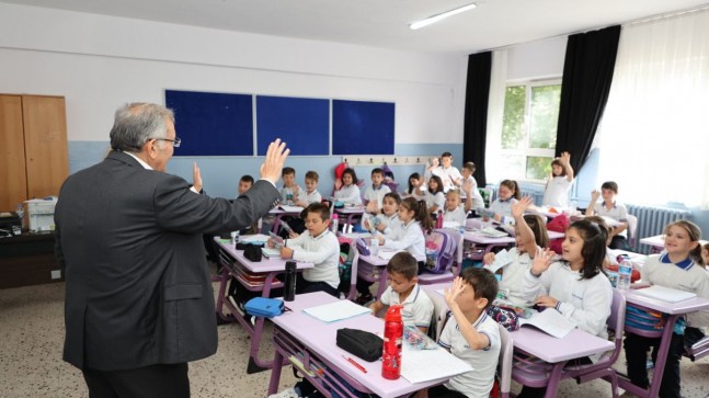 Sağlıklı Dişler, Başarılı Nesiller!…