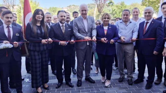 Beykoz’da hayır çarşısı ve kermes açılışı