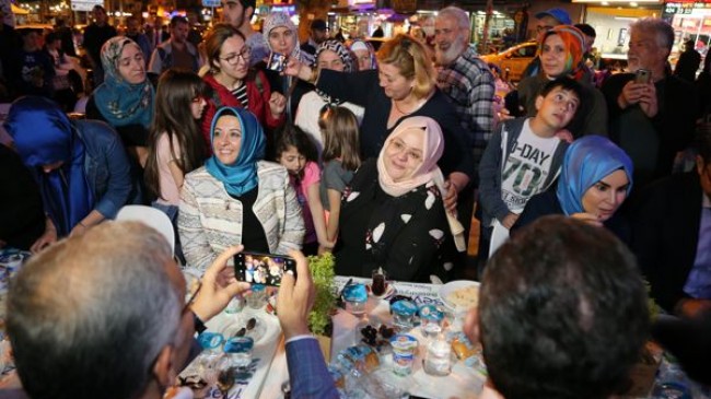 Meydan İftarı Beykoz Merkez’de Kuruldu!..