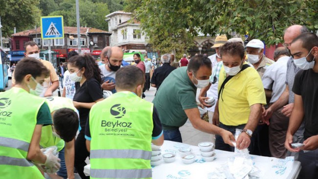 Belediyeden Aşure İkramı!..