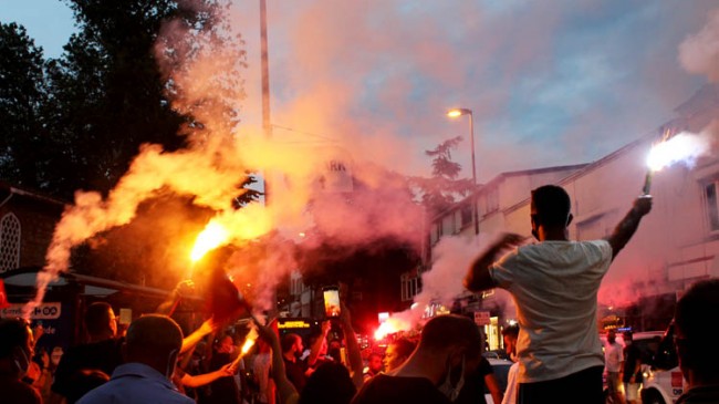 Beykoz CHP’den Kortej Yürüyüşü!…