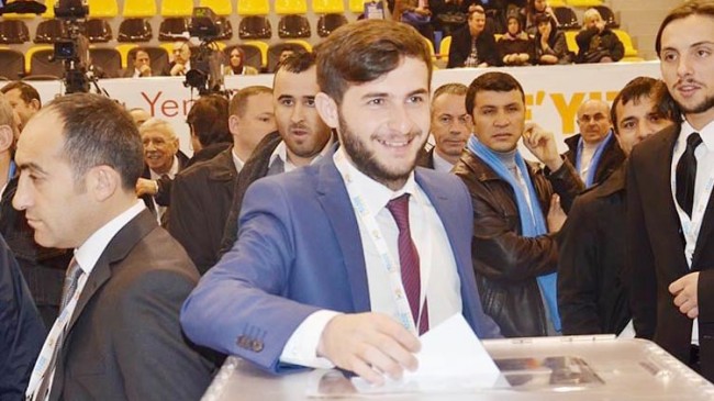 AK Parti Beykoz Gençlik Kolları Başkanı Burak Karaçam oldu
