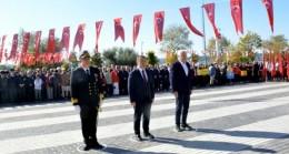 Cumhuriyet Coşkusu Törenle Başladı
