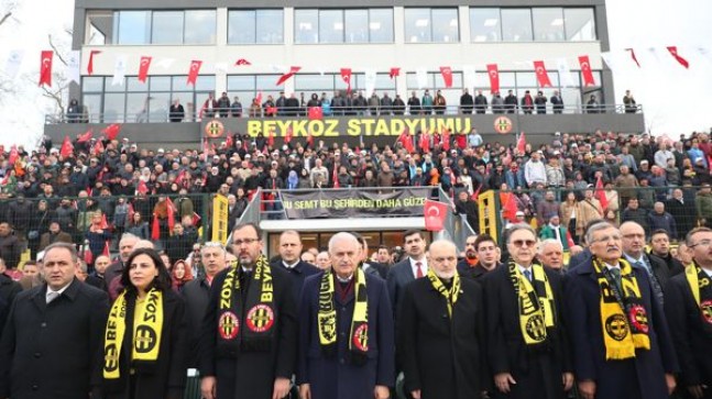 ​Bakan Kasapoğlu: “Ülkemizdeki stadyumlar dünyanın birçok ülkesinden daha ileridedir”!..