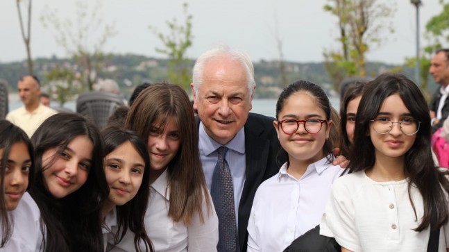 23 NİSAN BEYKOZ’DA COŞKUYLA KUTLANIYOR