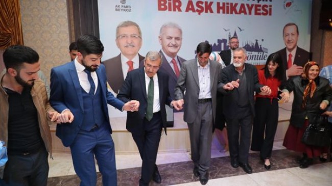 Murat Aydın Ardahanlı hemşehrilerle halay çekti​!..