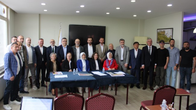 Trabzonlular Beykoz’da Erdal Uzuner ile devam dedi