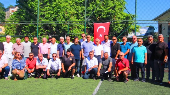 BEYKOZ KULÜPLER BİRLİĞİ ASIM ÖZDEMİR İLE YOLA DEVAM DEDİ