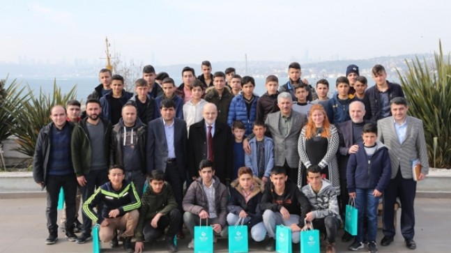 Hakkari İlim Yayma Cemiyeti’den Başkan Yücel Çelikbilek’e Teşekkür !..