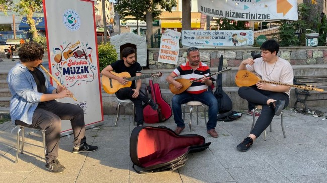 Beykoz Sahili Sokak Müzisyenleriyle Doldu!..