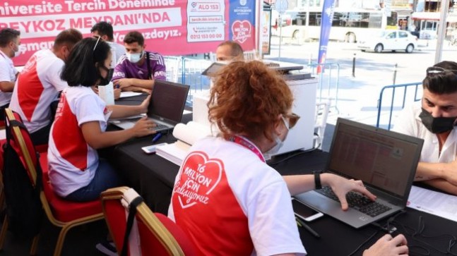 Beykoz On Çeşme Meydanı’nda tercih maratonu başladı!..
